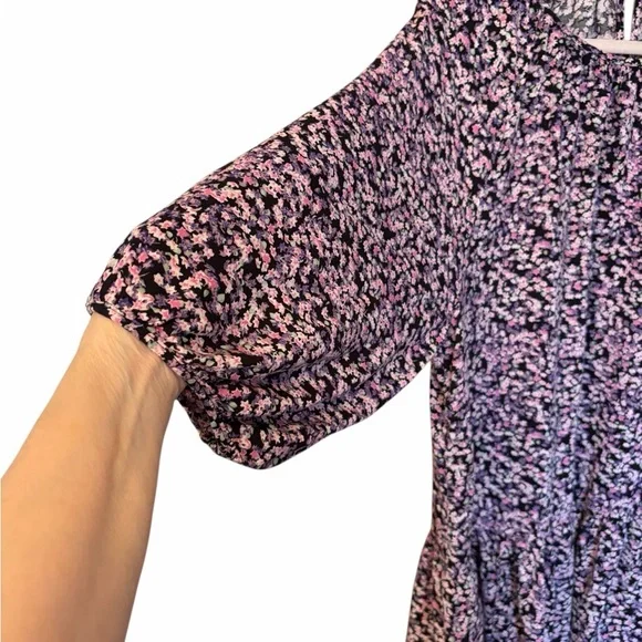 H&M purple ditsy floral balloon sleeve tiered mini dress-Size Large - Picture 4 of 11